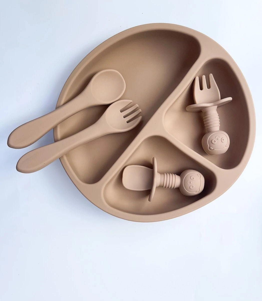 9 Delig Kinderservies Set- Khaki - Babyservies - Kinderbestek - Babybestek- Silliconen - Kinderserviesset Met Zuignap 2 9 Delig Kinderservies Set- Khaki - Babyservies - Kinderbestek - Babybestek- Silliconen - Kinderserviesset Met Zuignap - Afbeelding 2