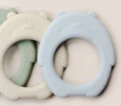 J.Børn Silicone Bijtring Beer - Sage - Bijtspeelgoed - Baby -Babyproductenseries Winkel 1200x1054