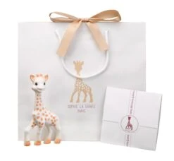 Sophie De Giraf Sophiesticated - Cadeauset - Medium - Set 1 -Babyproductenseries Winkel 1200x1108 2