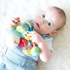 Playgro Clip Clop Rammelaar - Blauw - Activiteitenspeeltje - Kraamkado -Babyproductenseries Winkel 1200x1200 109