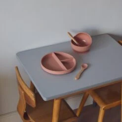 Kids Cultures | Kinderservies | Kinderbord En Kom Met Zuignap | Baby Servies | Oud Roze 12 Kids Cultures | Kinderservies | Kinderbord En Kom Met Zuignap | Baby Servies | Oud Roze -Babyproductenseries Winkel 1200x1200 396