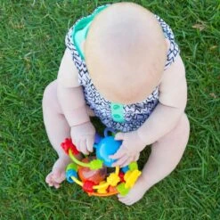 Playgro Speel En Leerbal - Grijp- En Bijtspeelgoed - Klikklak Geluiden - Spiegeltje - Kralen - Cilinder Met Rattelende Ballen -Babyproductenseries Winkel 1200x1200 75