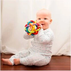 Playgro Buigbare Bendy Ball - Grijp- En Bijtspeelgoed - Incl Rammelaar - Activiteitenbal -Babyproductenseries Winkel 1200x1200 89