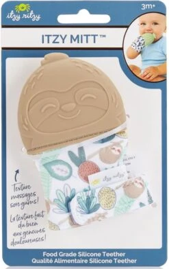 Itzy Ritzy - Itzy Mitt™ - Baby Bijtwant - Beige Luiaard -Babyproductenseries Winkel 757x1200