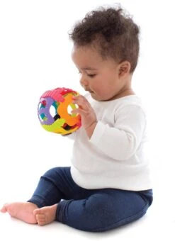 Playgro Shake Rattle And Roll Ball -Babyproductenseries Winkel 873x1200 2