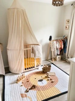 Love By Lily - Groot Speelkleed - Mr. Chairman Lion - 200x150cm 13 Love By Lily - Groot Speelkleed - Mr. Chairman Lion - 200x150cm -Babyproductenseries Winkel 899x1200 4