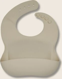 Little Tiger - Babyshower - Kraamcadeau - Kinderservies - Baby Servies - 4 Delig - Baby Bord - Baby Bestek - 100% BPA VRIJ - Kleur Zand 8 Little Tiger - Babyshower - Kraamcadeau - Kinderservies - Baby Servies - 4 Delig - Baby Bord - Baby Bestek - 100% BPA VRIJ - Kleur Zand -Babyproductenseries Winkel 946x1200